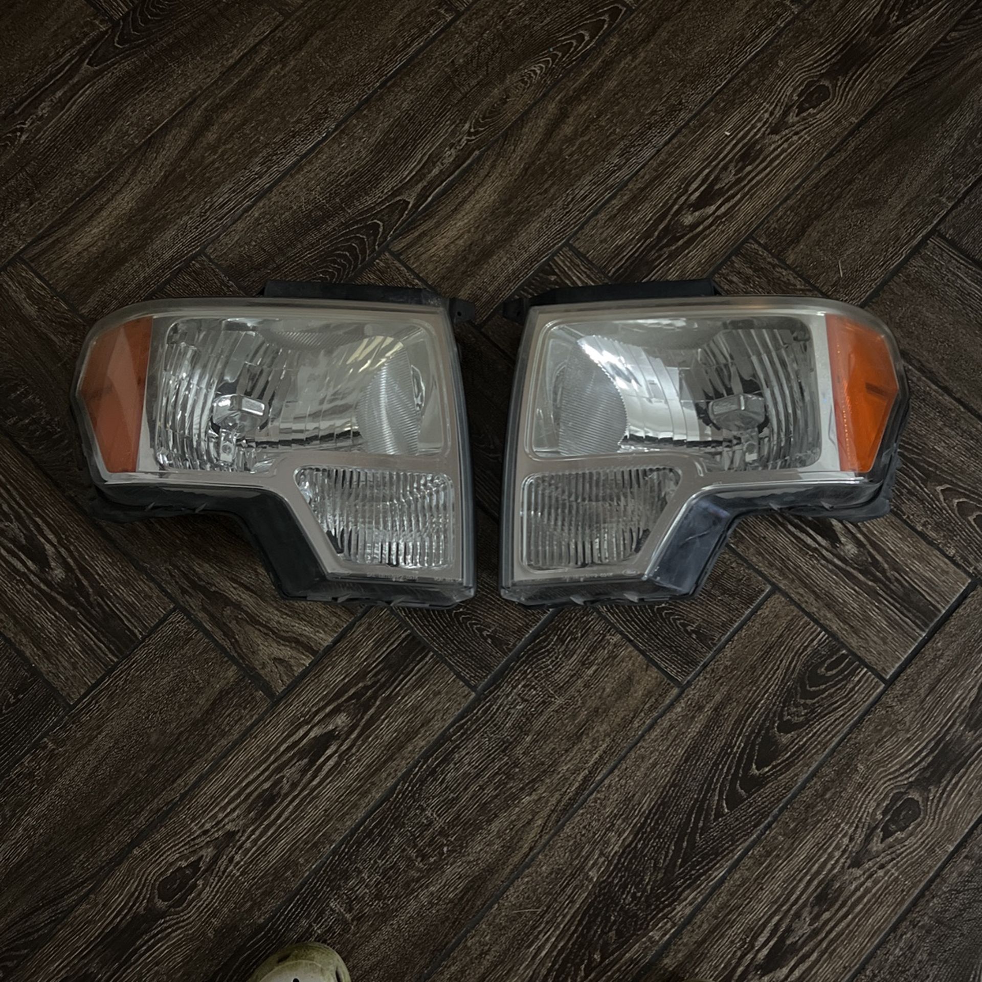 2008-20014, Ford F150 Headlights 