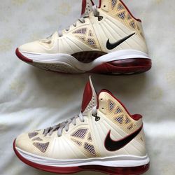 Nike Air Max Zoom Lebron James 828 Size 10.5 Shoes Have Yellow Areas Due To Age 2010 Shoes Still Have Overall Good Condition 