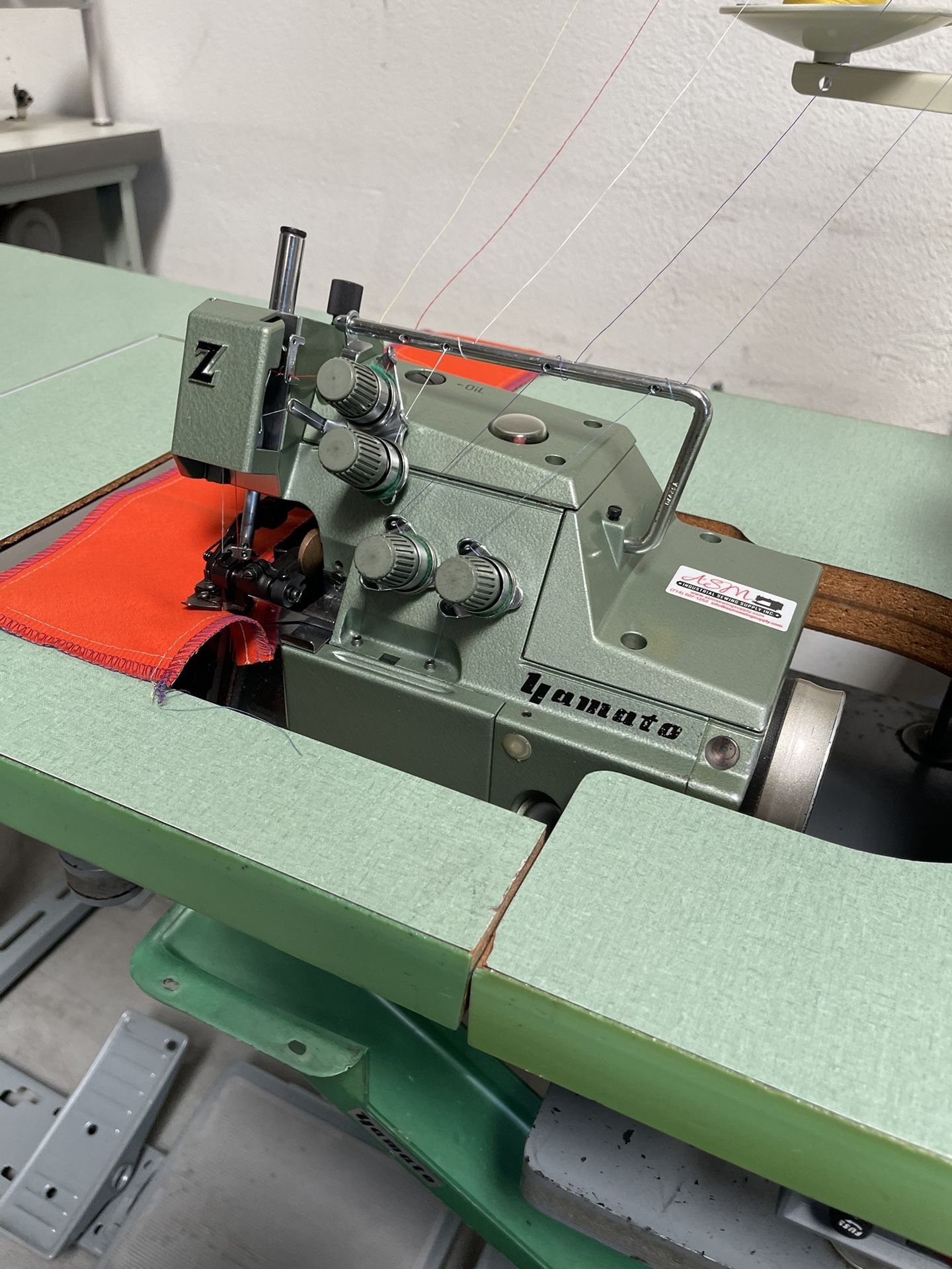 Yamato Overlock Sewing Machine