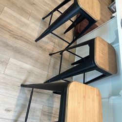 Bar Stools  30 Inches Tall 