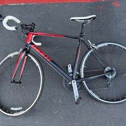 Giant 5 road bike