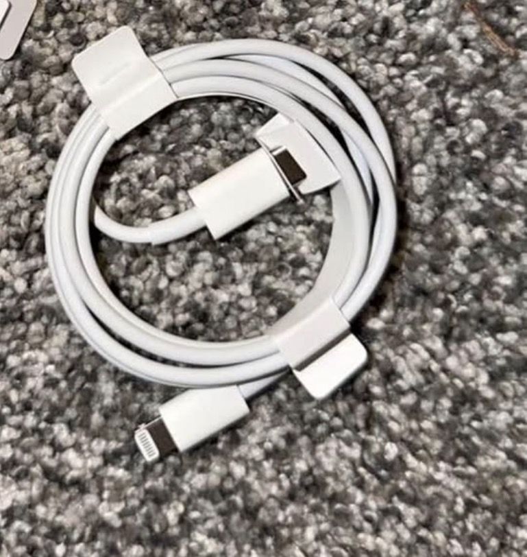 Apple lightning to type c charger