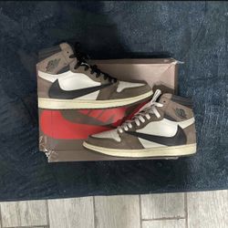 Jordan 1 Travis Scott