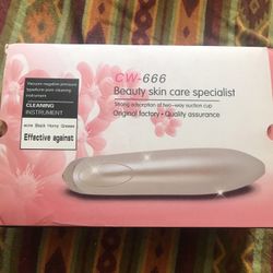 CW-666 Skin Care Specialist 