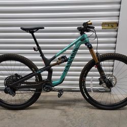 Bike Carbon Fiber