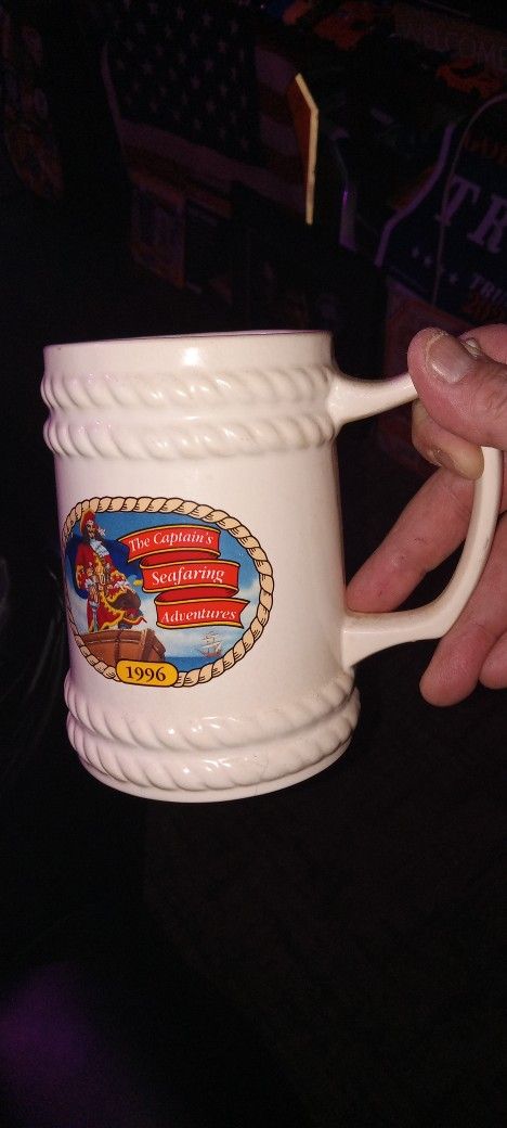 Rare 1996 Original Captian Morgan Collector Rum Mug Chip And Crack Free Collectable