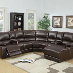 New Recliner Sectional Couch With Chaise / Free Delivery 