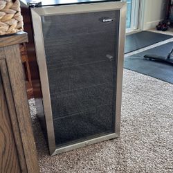Danby Beverage Refrigerator 