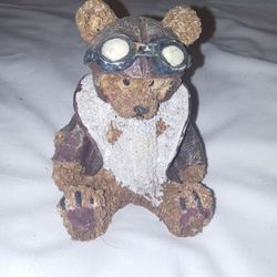 One Resin Bear