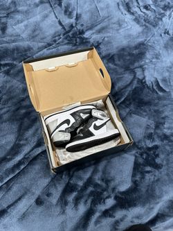 Jordan 1 Silver Toe Size 7c