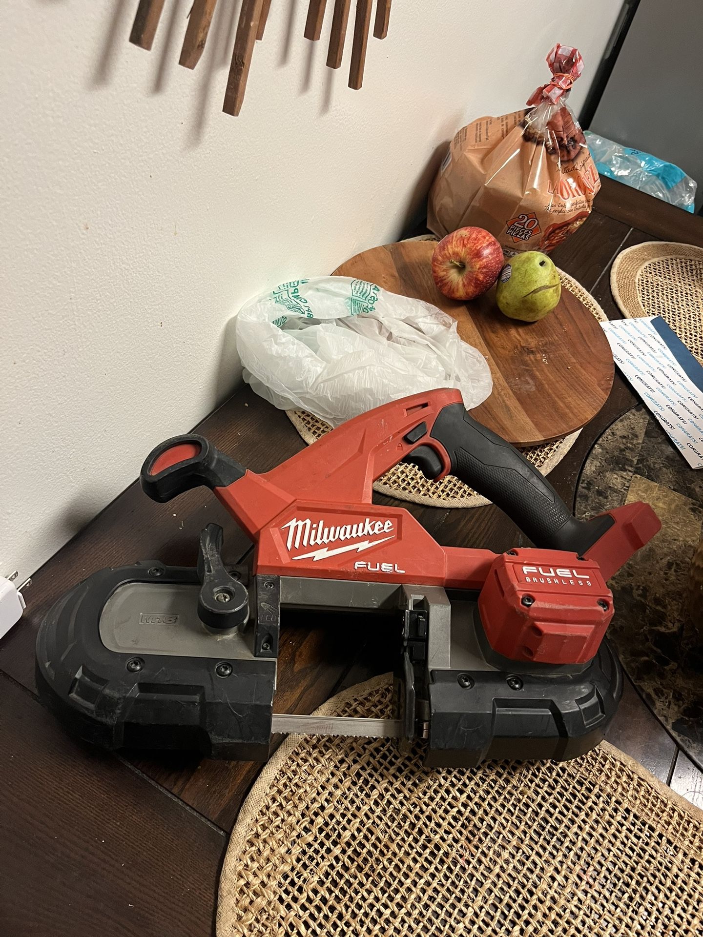 Milwaukee M18 Band Saw $180 Firme Precio Tool Only