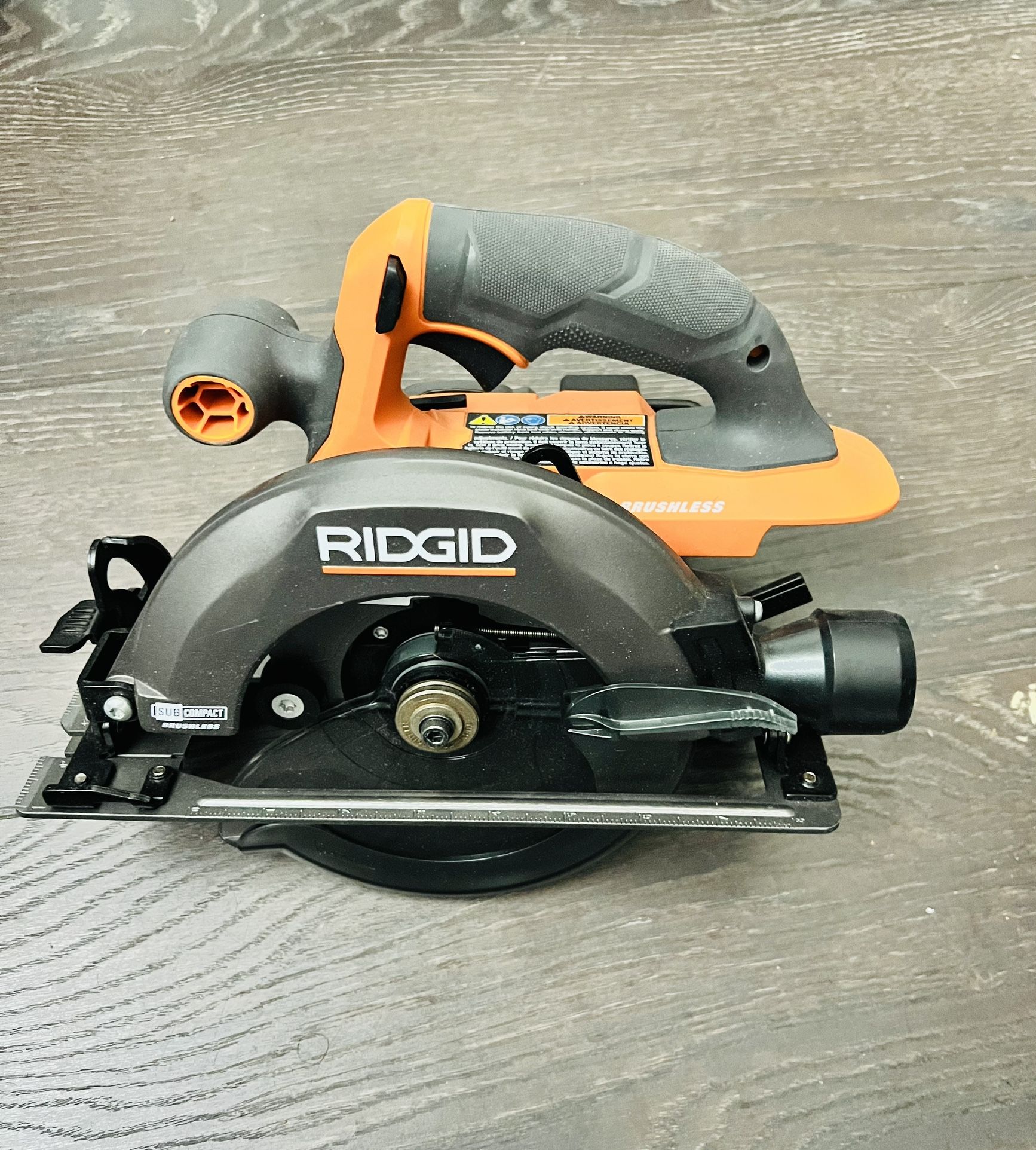 Ridgid 18V SubCompact Brushless Cordless 1/2 Circular Saw