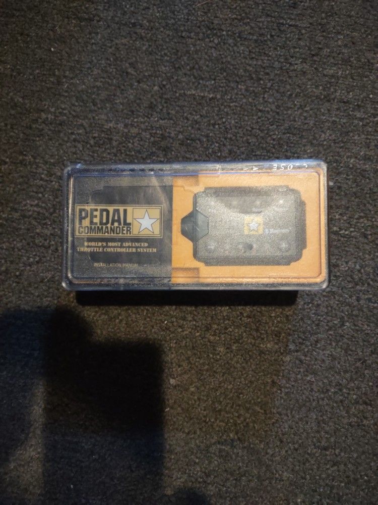 PEDAL ComMANDER