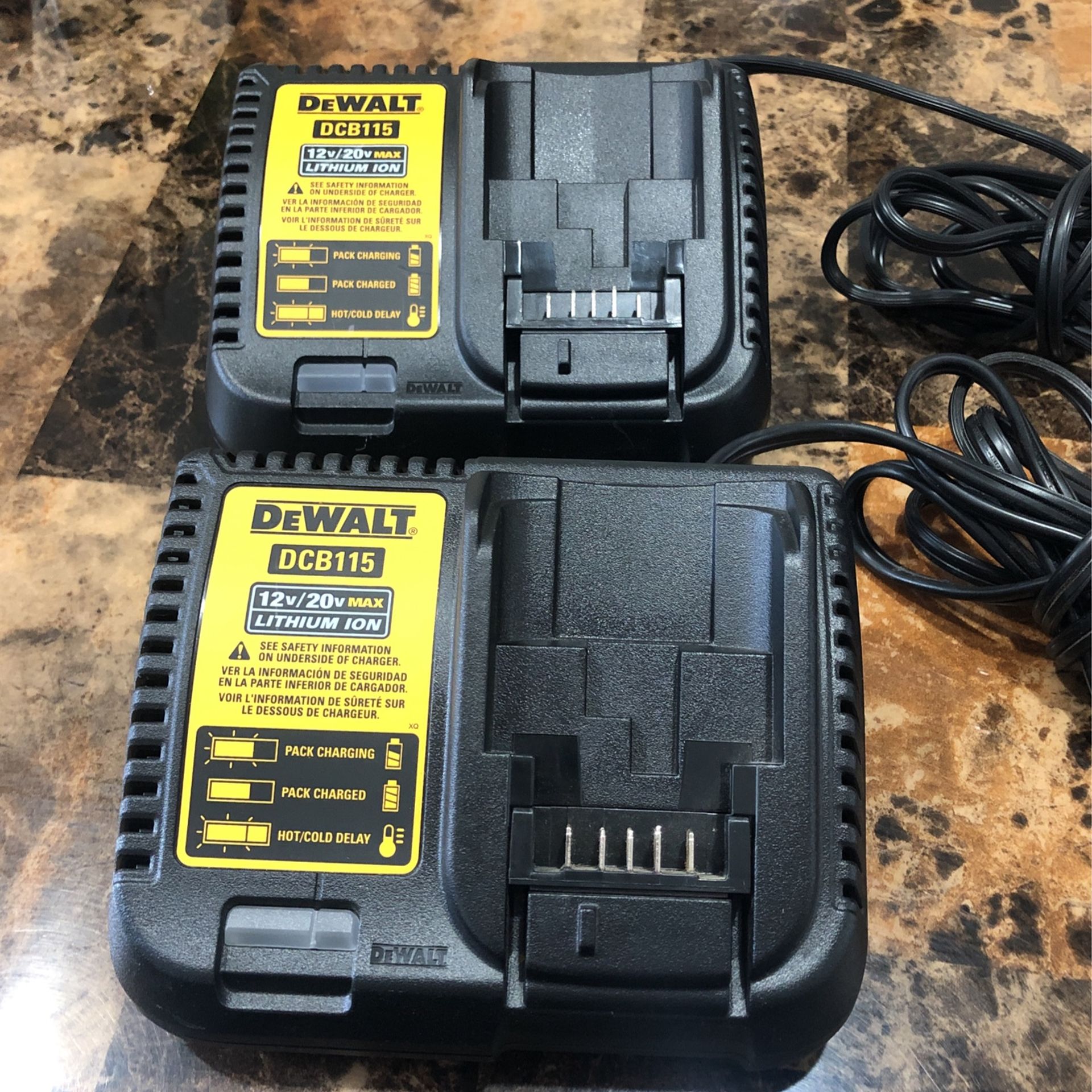 Charger Dewalt Nuw