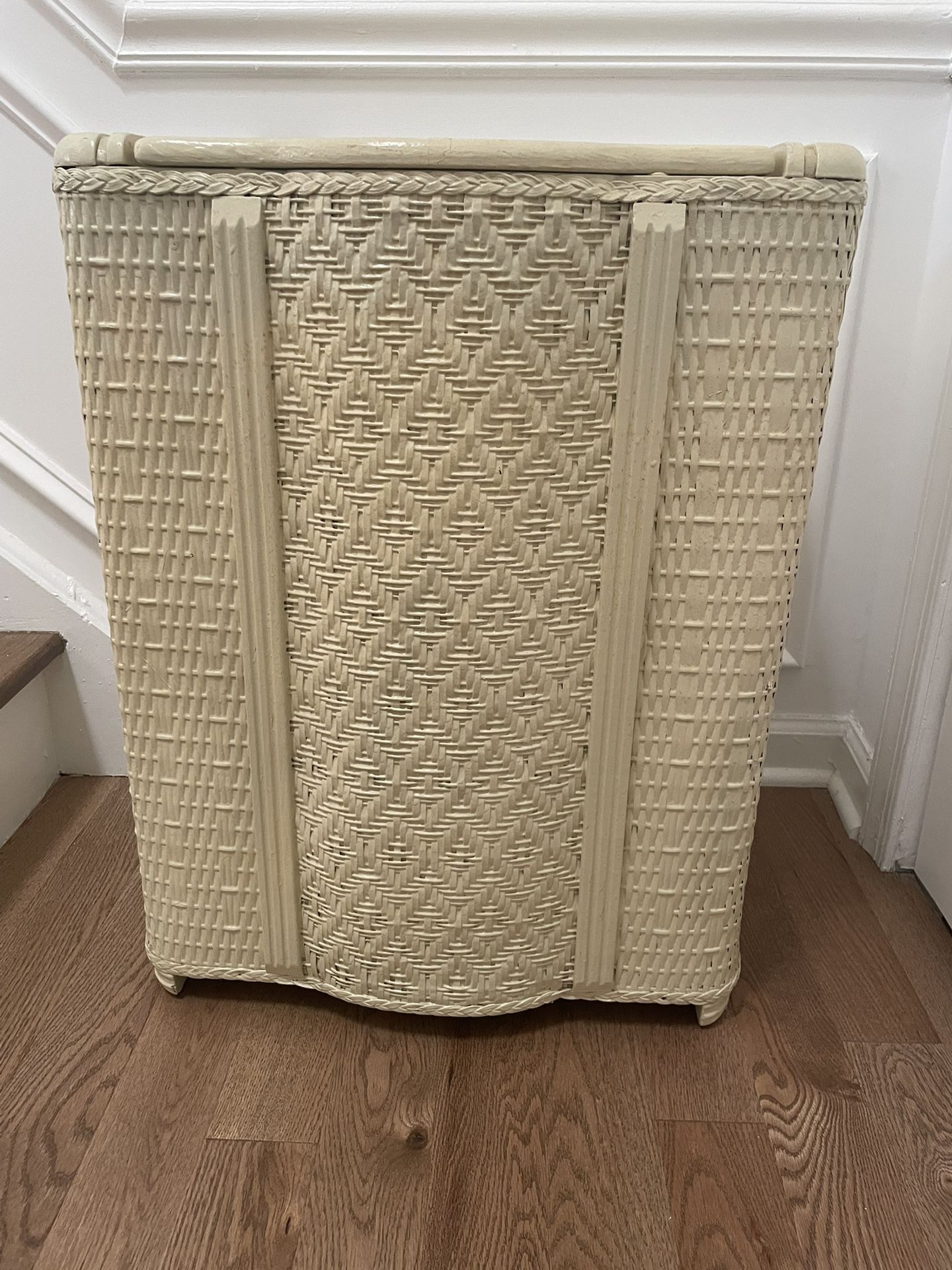 Wicker Laundry Hamper