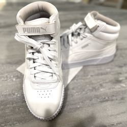 PUMA ankle Height Athletic Shoe