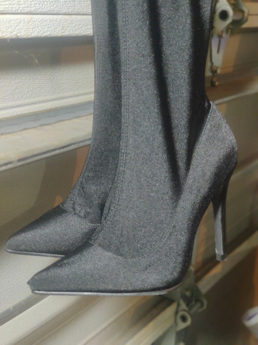 Size 8 Thigh High Black Boots