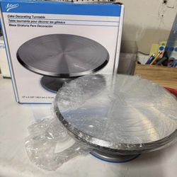 Cake Stand / Turntable By Ateco 