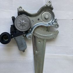 Toyota - Power window motor & regulator Assy - 2014 and Up models