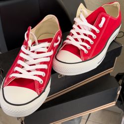Chuck Taylor’s Like New 