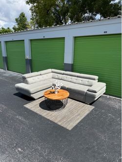 Like New El Dorado Gray Sleeper Sectional Couch Sofa - Under 6 Months Old