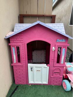 Pink Playhouse