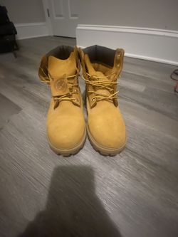 Timberland boots Size 6.5