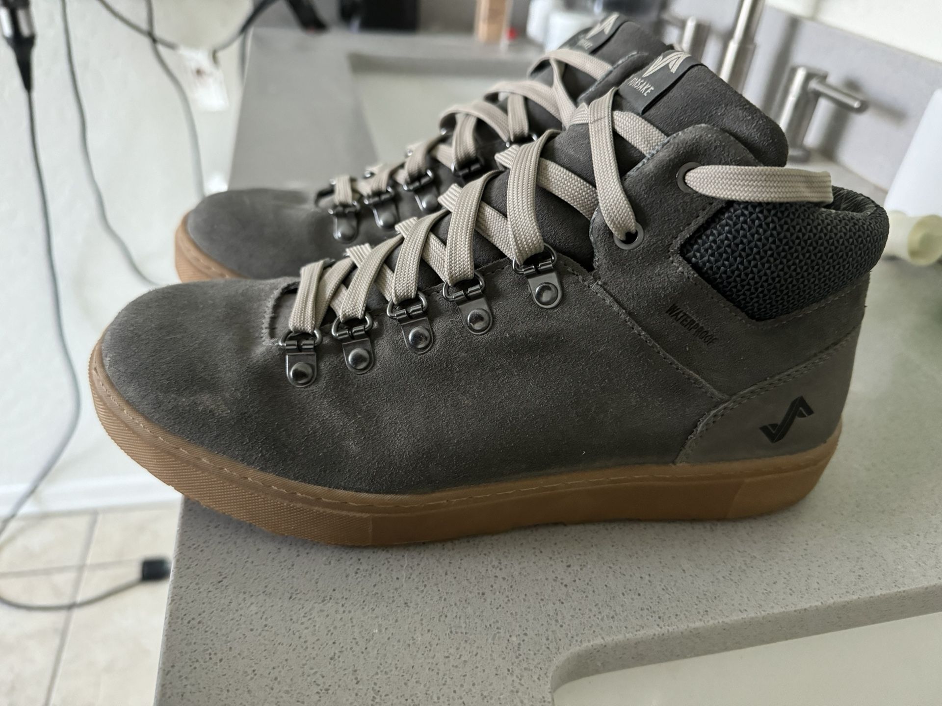 Foresake Boots Lucy Mid Size