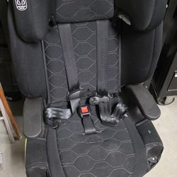 Graco Car Seat Booster Practically New.