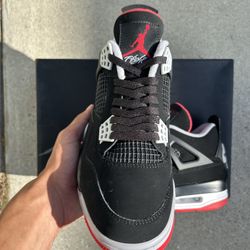 Jordan 4 Retro Bred (2019)    