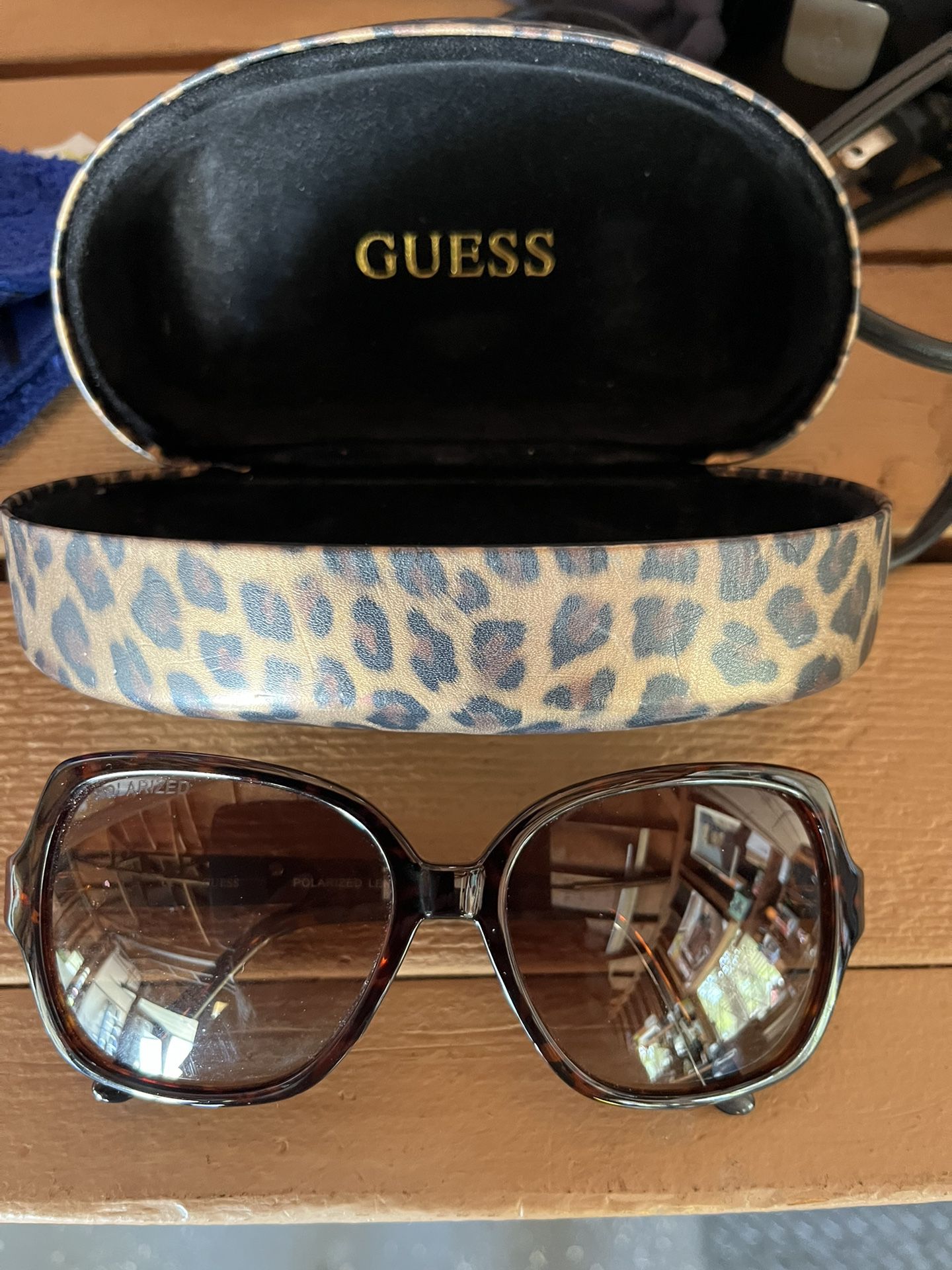 Guess Women’s Sunglasses 