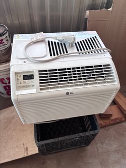 6000 BTU LG window unit air conditioner.