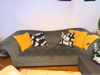 Sofa set
