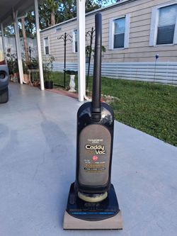 Hoover Bagged Corded Vacuum