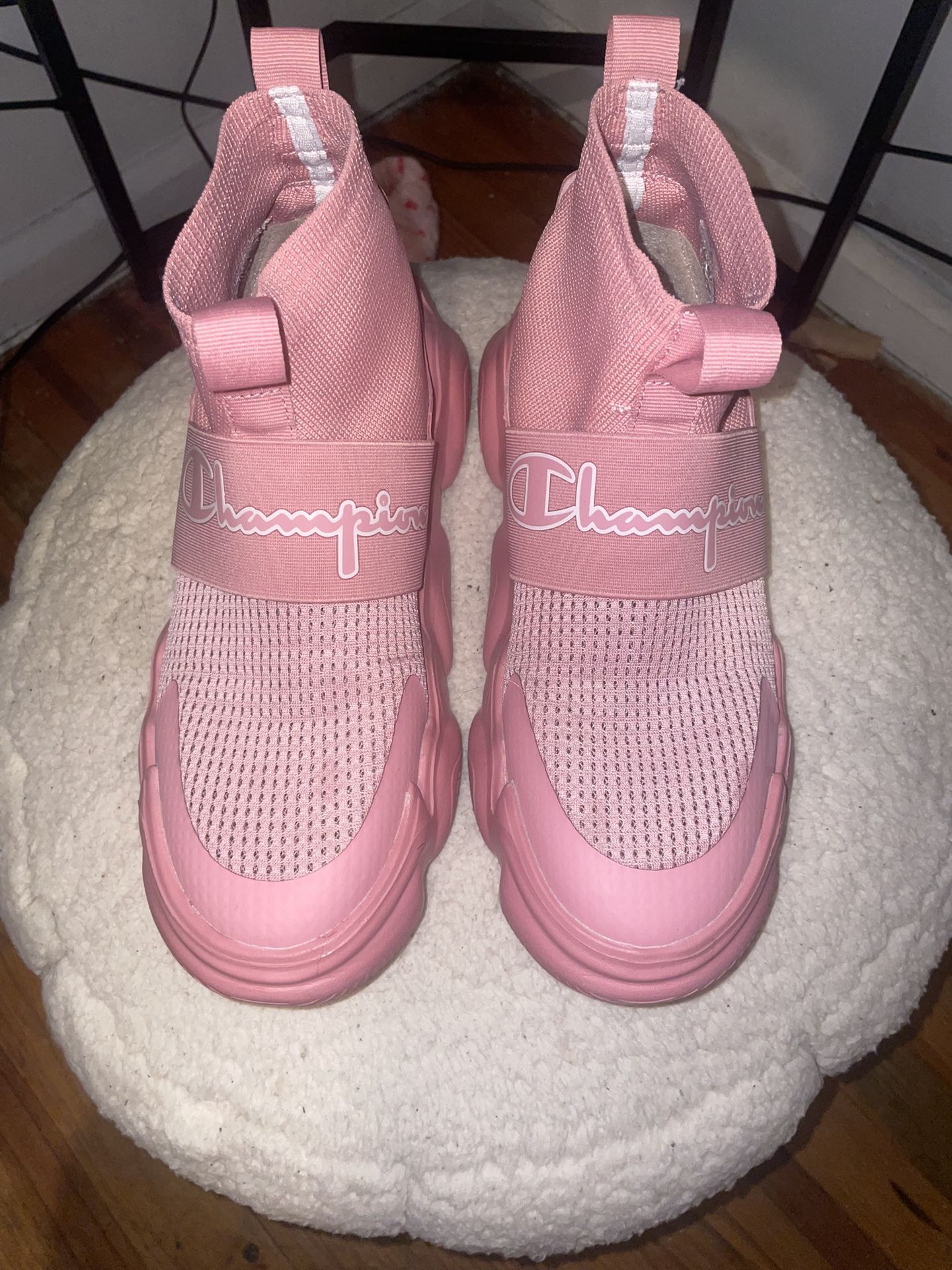 Champion Sneakers