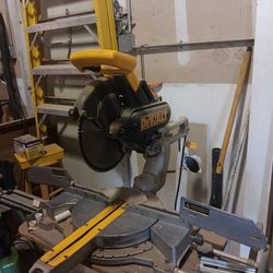 Chop Saw (DeWalt)