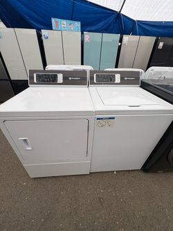 Speed Queen TR7 and DR7 Washer and Dryer Set