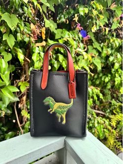 Coach Japan Exclusive Relay tote