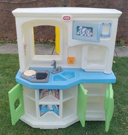 Little Tikes Kitchen