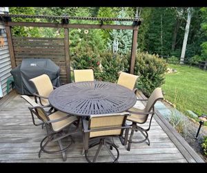 Tropitone 7 Piece Patio Dining Set