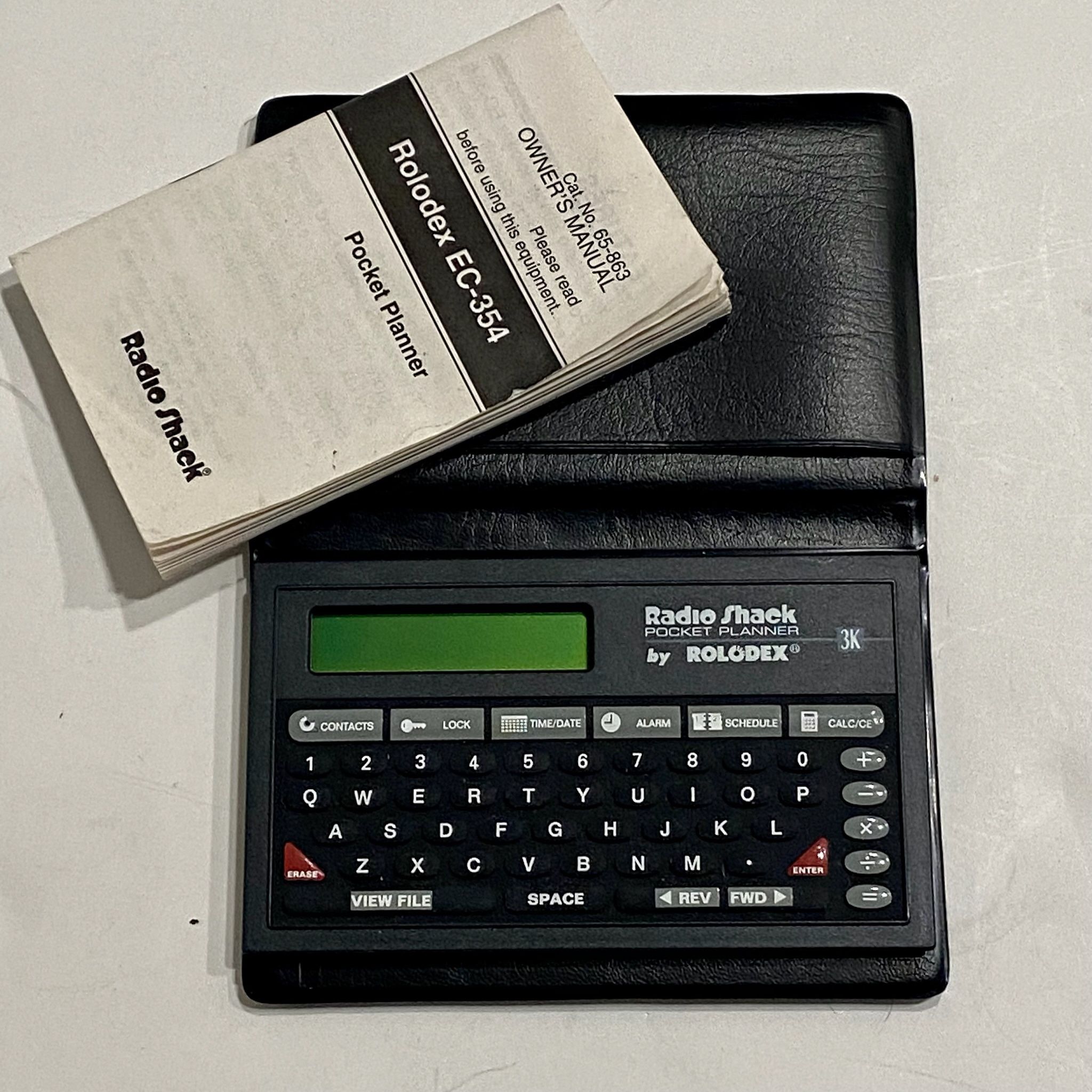 Vintage Radio Shack Pager ID electronic organizer rolodex EC354 w/ manual needs new battery for