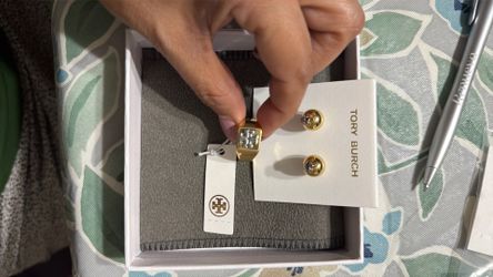 Tory Burch set