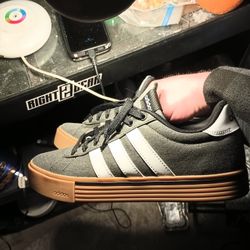 adidas shoes (brand new) size 9