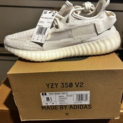 Yeezy Boost 350 Triple White