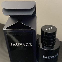 Dior Sauvage Eau de Toilette – 5 ml Travel Spray | Authentic & Long-Lasting