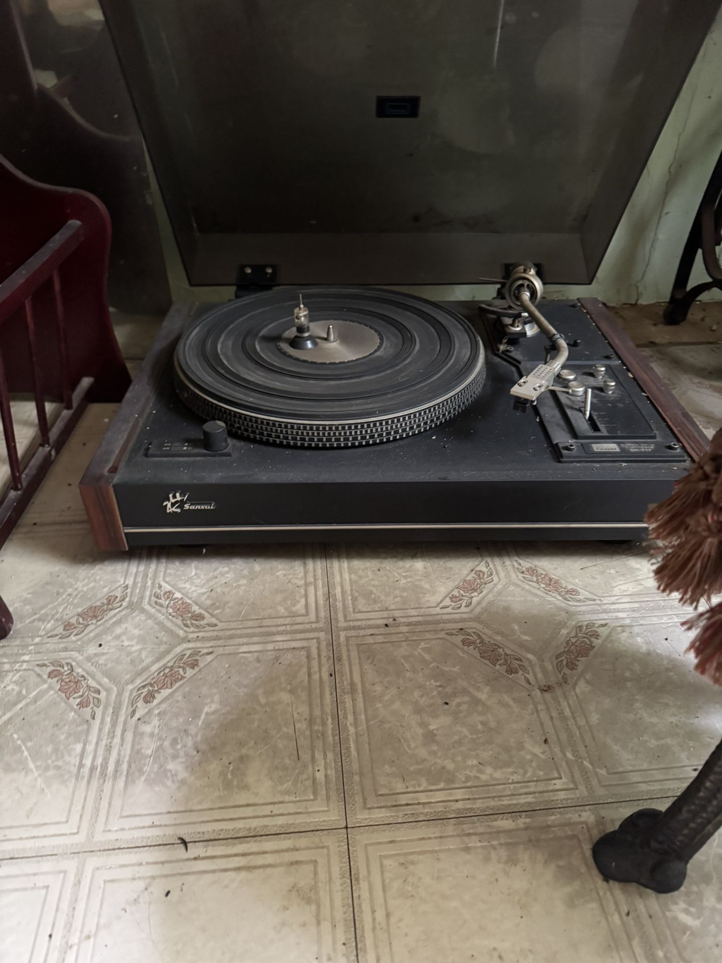 Home Entertainment System
