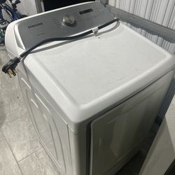 Samsung Dryer Works Good 