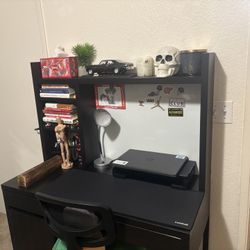 IKEA MICKE desk  (, NEED this gone!)