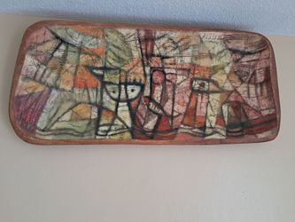Hand carve and painted Costa Rican wooden  tray by César Muñoz, "2004"/ Batea de madera tallada y pintada por el artista costarricence César Muñoz