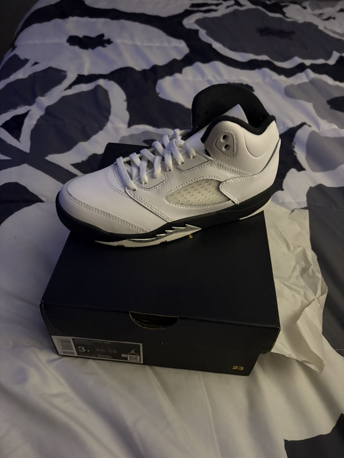 Jordan 5s